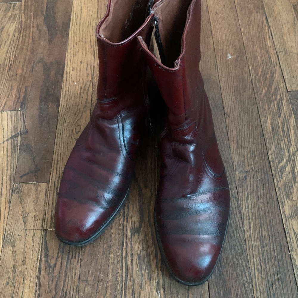 SOLD SOLD Allen Edmonds Andover Boots